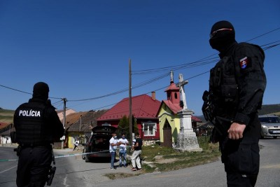 Σλοβακία: Εκστρατεία εξέτασης όλων των κατοίκων, λόγω διαρκούς αύξησης των κρουσμάτων κορωνοϊού