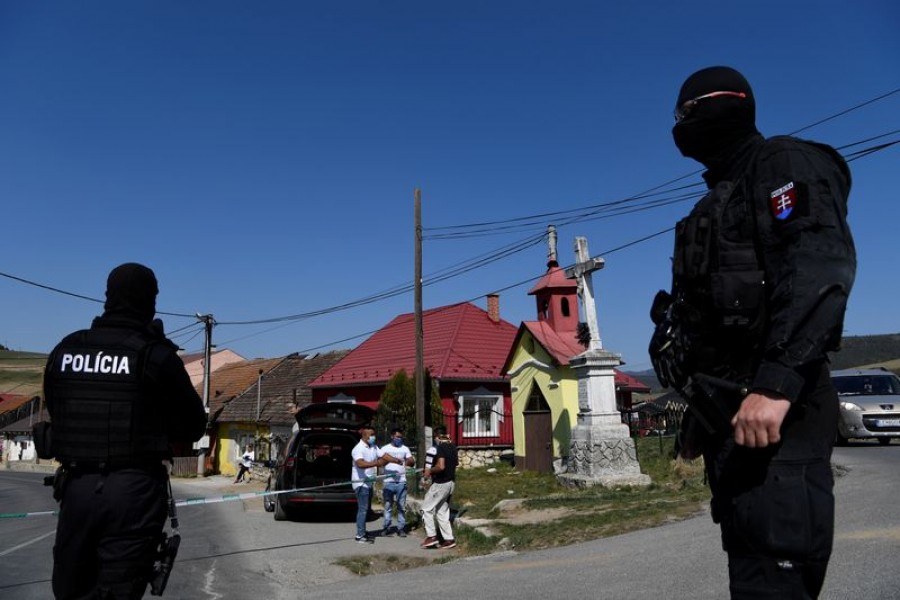 Σλοβακία: Εκστρατεία εξέτασης όλων των κατοίκων, λόγω διαρκούς αύξησης των κρουσμάτων κορωνοϊού