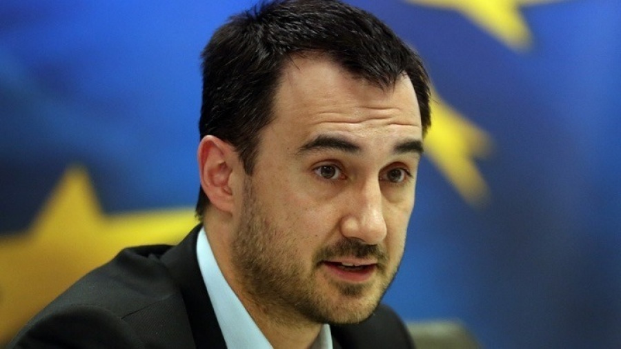 Χαρίτσης: Όταν ο κ. Μητσοτάκης έλεγε ότι θα καταργήσει το άσυλο, δεν αποσαφήνισε ότι εννοούσε και το οικογενειακό άσυλο