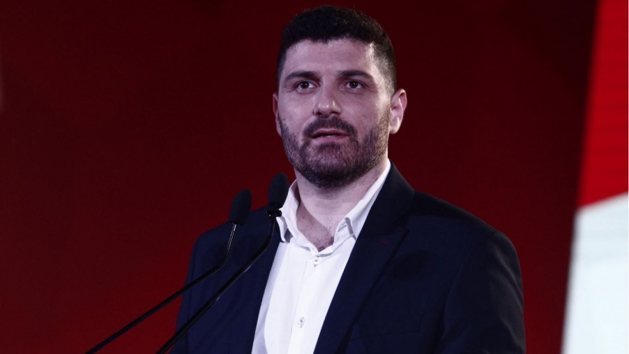 Πολιτική Γραμματεία ΣΥΡΙΖΑ: Πυρά Τεμπονέρα κατά Κασσελάκη - Οι δημοσκοπήσεις δείχνουν ότι απαιτείται αλλαγή στρατηγικής