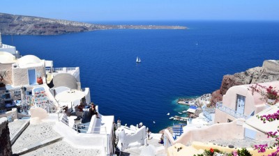 Τουρισμός: Ανύπαρκτες οι κρατήσεις - Μόνο τα μισά ξενοδοχεία θα ανοίξουν για την σεζόν του 2020