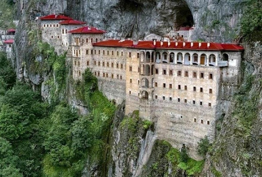 Παναγία Σουμελά: Δόθηκε άδεια για να λειτουργήσει τον Δεκαπενταύγουστο