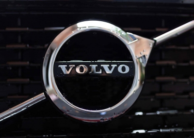Volvo: Αναστέλλει την παραγωγή στη Ρωσία - Volkswagen: Τέλος οι παραδόσεις