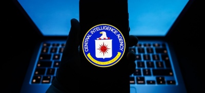 Μια «Ελληνίδα» ανοίγει τις πόρτες της η CIA - Σπάει τα όρια των μυστικών αποστολών, υποδέχεται τους τεχνολογικούς γίγαντες