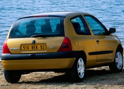 To Renault Clio γιορτάζει τα 30ά του γενέθλια!