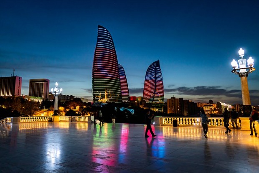 Η θερμοκρασία ανεβαίνει: Το Αζερμπαϊτζάν διακόπτει επιδεικτικά τις επαφές με τη Ρωσία