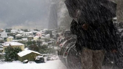 Κακοκαιρία: Σε ετοιμότητα ο κρατικός μηχανισμός, red code σε 5 περιφέρειες - Κλειστά σχολεία, απαγορευτικό απόπλου, μέτρα για εργαζόμενους