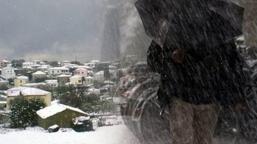 Κακοκαιρία: Σε ετοιμότητα ο κρατικός μηχανισμός, red code σε 5 περιφέρειες - Κλειστά σχολεία, απαγορευτικό απόπλου, μέτρα για εργαζόμενους