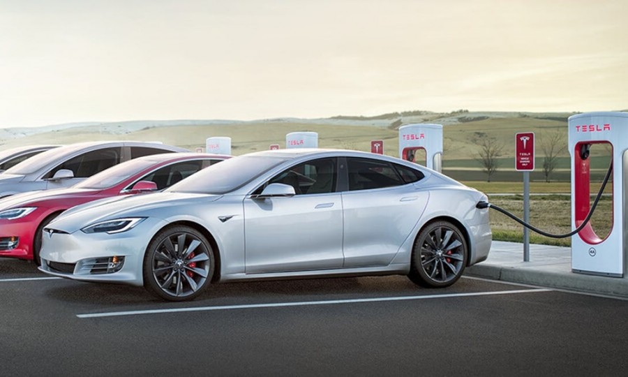 Πρωταθλήτρια η Νορβηγία στις πωλήσεις ηλεκτροκίνητων οχημάτων - Άγγιξαν το 54% της συνολικής αγοράς αυτοκινήτων το 2020