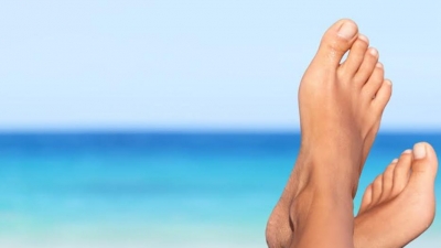 Πότε επιβάλλεται επίσκεψη στον αγγειοχειρουργό για τη φλεβική υγεία των ποδιών;