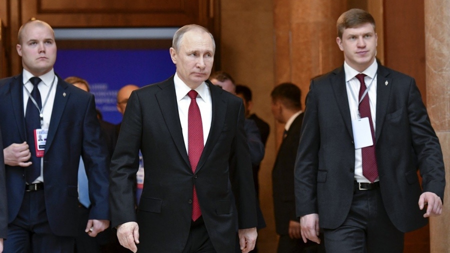 Τρομερό - Το Κρεμλίνο προφυλάσσεται από θανάσιμες απειλές - Η φρουρά του Putin εξοπλίστηκε με τον φονιά των drones (photos)