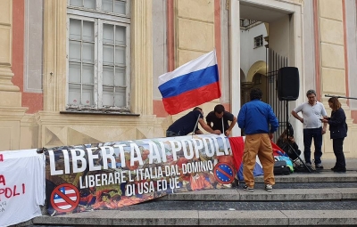 Μεγάλη διαδήλωση υπέρ της Ρωσίας και κατά του ΝΑΤΟ στην Ιταλία – «Καμία πίστωση χρόνου στη Meloni»