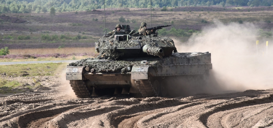Οι Γερμανοί εκπαιδεύουν τους Ουκρανούς στα Leopard 2