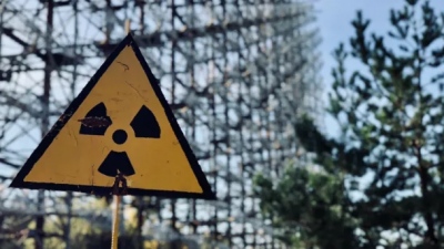 Χαμός στα φαρμακεία του Κιέβου μετά τις ανεύθυνες δηλώσεις Zelensky - Δεν έμεινε μπουκαλάκι ιωδιούχου καλίου