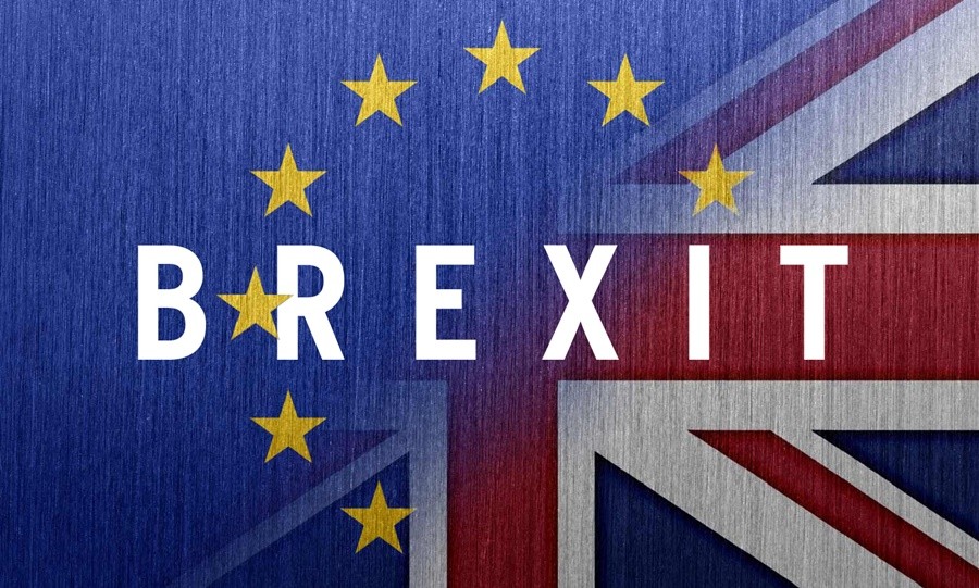 Έκτακτες συνομιλίες ΕΕ - Βρετανίας για το Brexit - Νομικές διαδικασίες εξετάζουν οι Βρυξέλλες