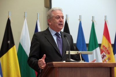 Αβραμόπουλος στην La Stampa: Αν η Ευρώπη δεν διαχειριστεί το μεταναστευτικό, οι αφίξεις θα πολλαπλασιαστούν