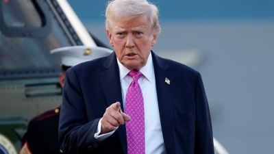 Κυνική δήλωση Trump: Η τιμή του πετρελαίου θα υποχωρήσει όταν σταματήσει ο πόλεμος