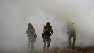 Ένα απέραντο χάος οι Ουκρανία: Οι στρατιώτες λιποτακτούν μαζί με τον οπλισμό τους - «Πλημμυρίζει» η μαύρη αγορά της Ευρώπης