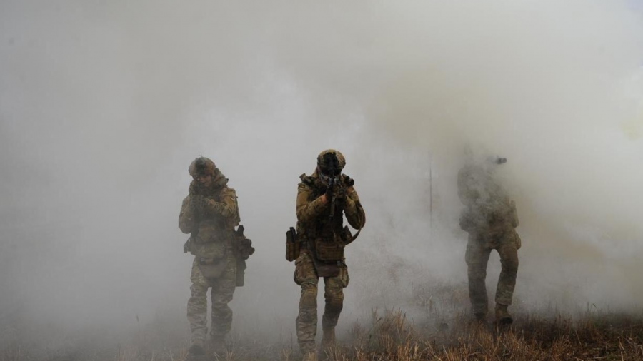 Ένα απέραντο χάος οι Ουκρανία: Οι στρατιώτες λιποτακτούν μαζί με τον οπλισμό τους - «Πλημμυρίζει» η μαύρη αγορά της Ευρώπης
