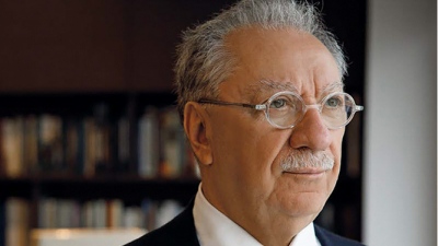 Παρέμβαση Μιχάλη Σάλλα: Η Ελλάδα προσφέρει στις ΗΠΑ διευκολύνσεις στην ενέργεια... χωρίς ανταλλάγματα