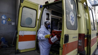 Στα 359 τα νέα κρούσματα κορωνοϊού - Εννεά θάνατοι μέσα σε 24 ώρες