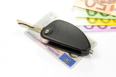 Τελευταία ευκαιρία σήμερα (7/5) για τους ιδιοκτήτες ανασφάλιστων οχημάτων να τα ασφαλίσουν