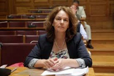 Παπανάτσιου (υφ. οικονομικών): Φορολογικές ανάσες από το 2019 σε φυσικά και νομικά πρόσωπα