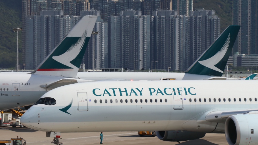 Χονγκ Κονγκ: Η Cathay Pacific απειλεί με απολύσεις τους εργαζομένους που στηρίζουν τις διαδηλώσεις