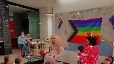 Θεσσαλονίκη: Drag Queens διάβασαν παραμύθια σε παιδιά νηπιαγωγείου στο πλαίσιο του Pride