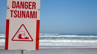 Tsunami in Japan – Shock warning following 7.4 magnitude earthquake – Evacuations underway
