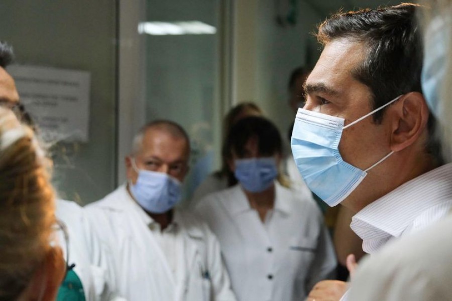Τσίπρας για κορωνοϊό: Έχουμε μπροστά μας 4 δύσκολους μήνες – Να ενισχυθεί το ΕΣΥ