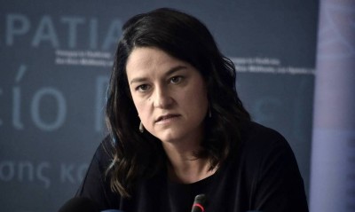 Κεραμέως (υπ.Παιδείας): Κανείς κίνδυνος από την χρήση μάσκας από τους μαθητές