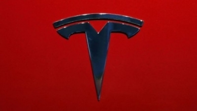 Tesla: Οι μέτοχοι αποφασίζουν για το δεύτερο split  της μετοχής