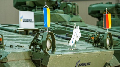 Διασυρμός - Η Ουκρανία παραχωρεί, κυριολεκτικά, γη και ύδωρ στη γερμανική Rheinmetall για μία χούφτα... πυρομαχικά