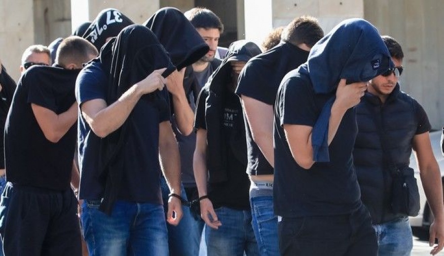 Δολοφονία στη Νέα Φιλαδέλφεια: Προφυλακιστέοι και οι 40 κατηγορούμενοι που απολογήθηκαν το Σάββατο 12 Αυγούστου