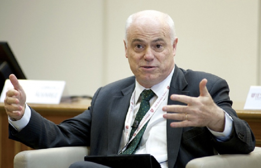 Campa (EBA): Οι ρυθμιστικές αρχές της ΕΕ θα ψάξουν τις σχέσεις τραπεζών και «σκιώδους τραπεζικής»