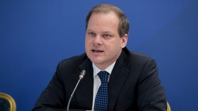 Καραμανλής (υπ. Υποδομών): Ισορροπία ανάμεσα στο άνοιγμα του τουρισμού και τη δημόσια υγεία