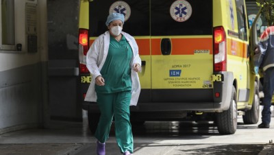 Εκτόξευση των ημερήσιων κρουσμάτων κορωνοϊού στα 667