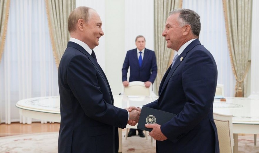 Θετικά αποτιμά η Ρωσία τη συνάντηση Putin - Witkoff - Σενάρια μερικής εκεχειρίας στην Ουκρανία με... αναπάντητα ερωτήματα