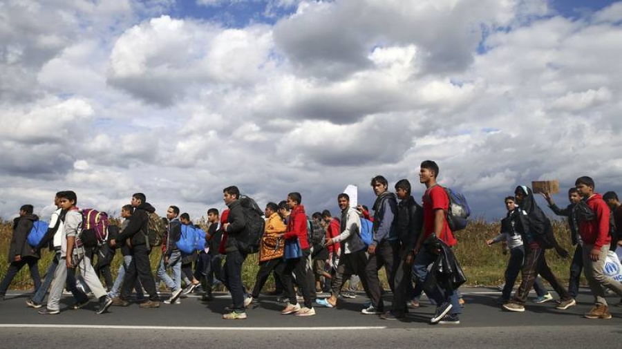 Σερβία: Η νέα βαλκανική διαδρομή των προσφυγικών ροών