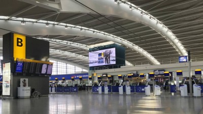 Βρετανία: Εν αναμονή της επίσημης ανακοίνωσης για τις τουριστικές αερογέφυρες, ανάμεσά τους και η Ελλάδα