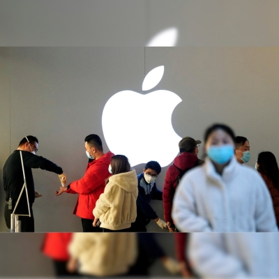 Apple: Καθημερινά τεστ covid-19 για τους ανεμβολίαστους, μία φορά την εβδομάδα για τους εμβολιασμένους