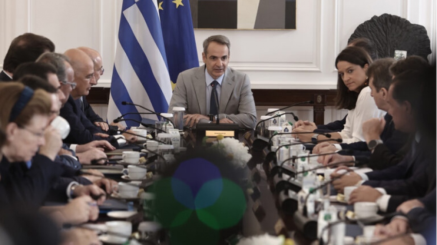 Αύριο (29/3) το υπουργικό συμβούλιο - Μαρινάκης: Θα ανακοινωθεί η νέα αύξηση στον κατώτατο μισθό