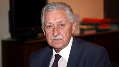 Ο κομπάρσος Κουβέλης έγινε υπουργός και συνυπάρχει με τον Καμμένο που δεν θέλει