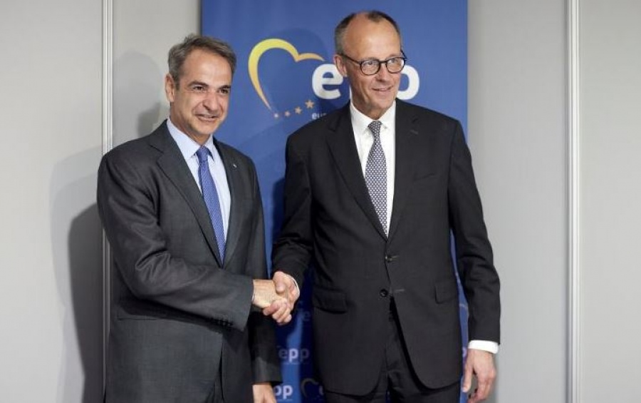 Συνάντηση Μητσοτάκη με Merz στο συνέδριο του ΕΛΚ – Στο επίκεντρο η ευρωπαϊκή άμυνα