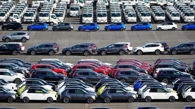 Οι πωλήσεις στην Ευρώπη αυξήθηκαν το 2023 χάρη στα υβριδικά και τα ηλεκτρικά οχήματα