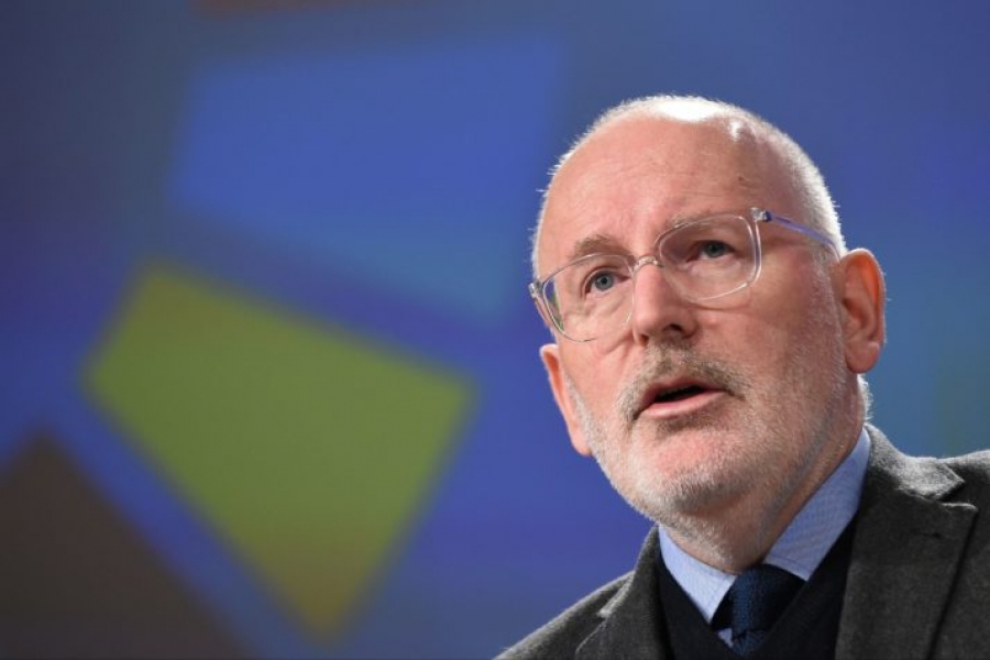 Timmermans: Η αγορά άνθρακα δεν είναι η αιτία για την αύξηση των τιμών