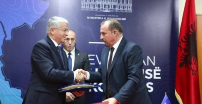 Συμφωνία για κοινό σημείο ελέγχου στα σύνορά τους υπέγραψαν Αλβανία – Κόσοβο