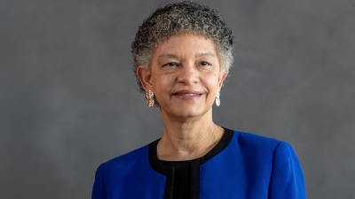 Collins (FED): Eντείνεται ο κίνδυνος υπερβολικής νομισματικής σύσφιξης