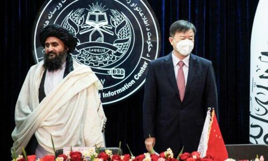 «Χρυσό» deal Κίνας - Ταλιμπάν: Τους προσφέρει 10 δισεκ. δολάρια για αποκλειστική πρόσβαση στα υπερπλούσια κοιτάσματα λιθίου